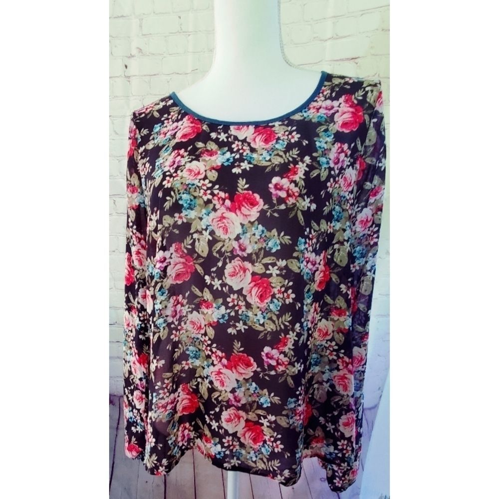 Eyelash Couture Floral Long Sleeve Blouse Large